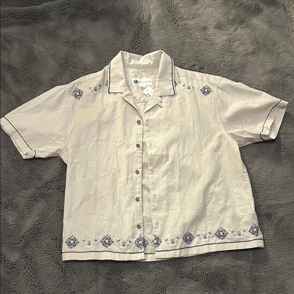 Aeropostale White Shirt with Blue Embroidery
